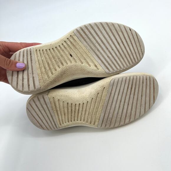 Allbirds Burgundy Hi-Top Wool Runner-Up Sneakers Women's Size 9 - Picture 6 of 7